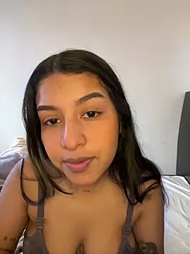  Chloe Smith online show from 28, 2, 2026