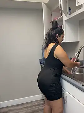 latina curvy22 online show from 1, 10, 2025