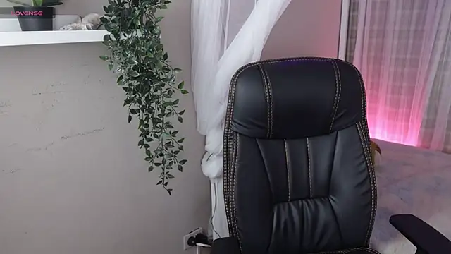 Mystic blue online show from 20, 11, 2025