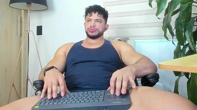 Snapshot of Erick_Thompsonx chatting on 10, 7, 2026 Erick Thompsonx online show from 10, 7, 2026