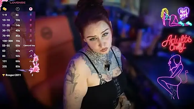 Snapshot of blazed_vixen chatting on 3, 7, 2026 blazed vixen online show from 3, 7, 2026