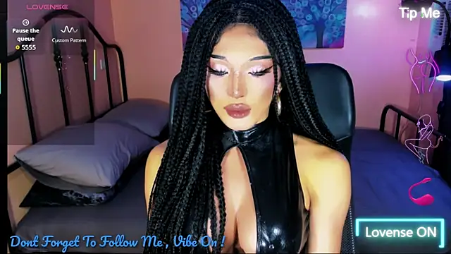 xUrGoddess Bellax online show from 23, 12, 2025