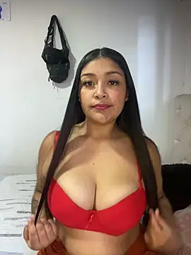 Snapshot of Aurora_fire1 chatting on 1, 10, 2025 Aurora fire1 online show from 1, 10, 2025