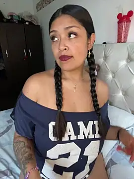 Snapshot of Aurora_fire1 chatting on 7, 2, 2026 Aurora fire1 online show from 7, 2, 2026