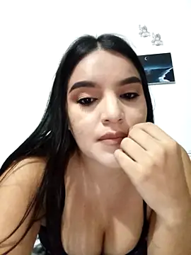 chloe 90 online show from 3, 12, 2025