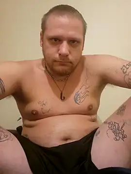 GladsomeLark online show from 15, 9, 2025