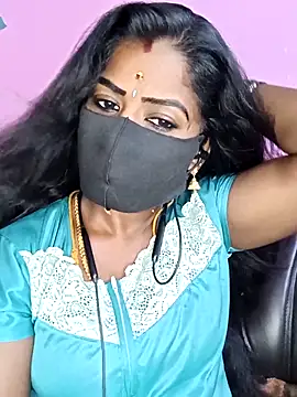 Snapshot of tamilammukuttyy chatting on 8, 3, 2026 tamilammukuttyy online show from 8, 3, 2026