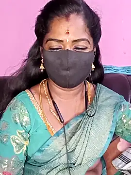 Snapshot of tamilammukuttyy chatting on 5, 4, 2026 tamilammukuttyy online show from 5, 4, 2026