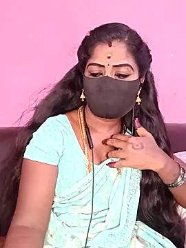Snapshot of tamilammukuttyy chatting on 12, 4, 2026 tamilammukuttyy online show from 12, 4, 2026