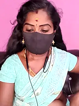 Snapshot of tamilammukuttyy chatting on 12, 4, 2026 tamilammukuttyy online show from 12, 4, 2026