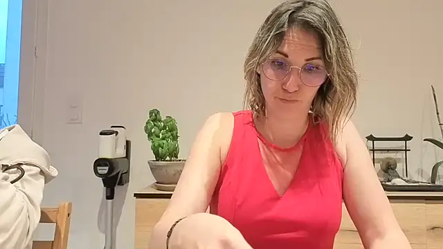 Snapshot of AbylineandJim chatting on 9, 5, 2026 AbylineandJim online show from 9, 5, 2026