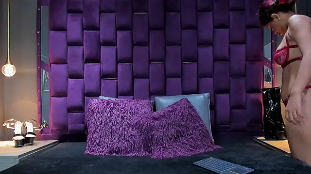 MilaRiva online show from 24, 9, 2025