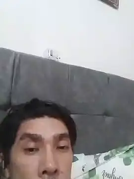 Snapshot of Shawnzinho chatting on 28, 11, 2025 Shawnzinho online show from 28, 11, 2025