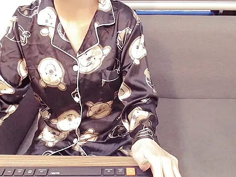 Snapshot of Funnygirl_9x chatting on 14, 2, 2026 Funnygirl 9x online show from 14, 2, 2026