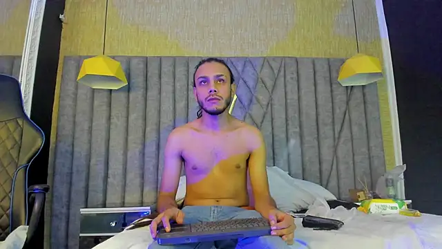 Boss Domiinator online show from 12, 11, 2025