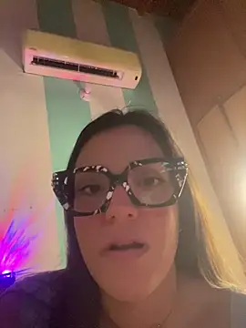 Snapshot of alilith chatting on 20, 3, 2026 alilith online show from 20, 3, 2026