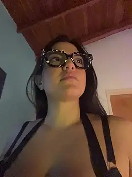 Snapshot of alilith chatting on 27, 5, 2026 alilith online show from 27, 5, 2026