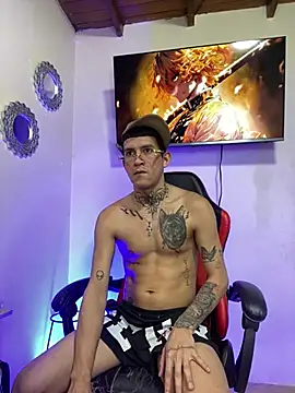 Snapshot of dilan_abraham12 chatting on 17, 5, 2026 dilan abraham12 online show from 17, 5, 2026