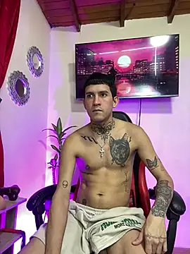 Snapshot of dilan_abraham12 chatting on 20, 5, 2026 dilan abraham12 online show from 20, 5, 2026