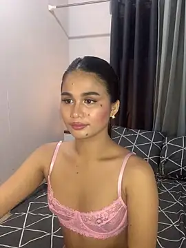 AngelHille online show from 6, 10, 2025