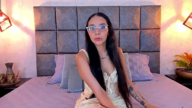 Snapshot of Roseaurora chatting on 10, 5, 2026 Roseaurora online show from 10, 5, 2026