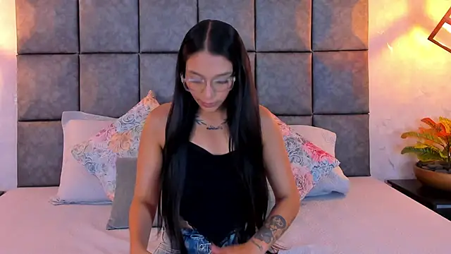 Snapshot of Roseaurora chatting on 26, 6, 2026 Roseaurora online show from 26, 6, 2026