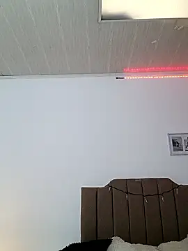 Elisabeth swan online show from 7, 1, 2026