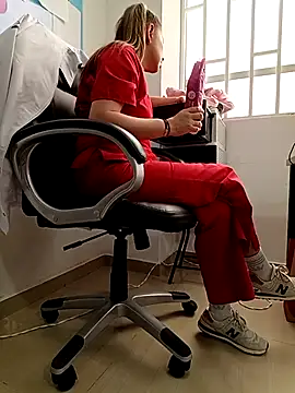 Madisson-04  online show from 10, 3, 2026