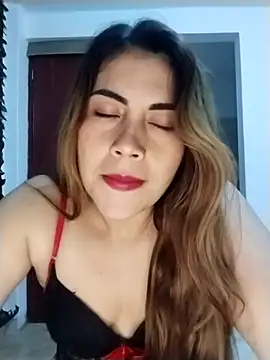 Snapshot of Camila_latina_0 chatting on 24, 9, 2025 Camila latina 0 online show from 24, 9, 2025