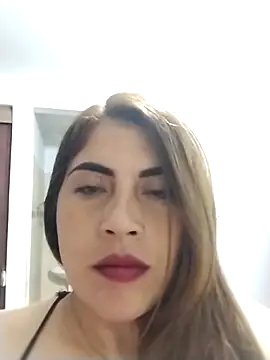 Snapshot of Camila_latina_0 chatting on 22, 10, 2025 Camila latina 0 online show from 22, 10, 2025