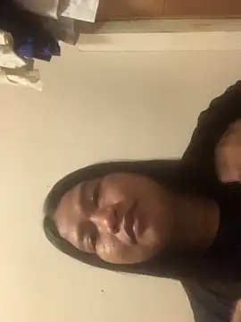 TS-YANNA online show from 28, 4, 2026