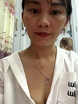 Snapshot of Almond-cute chatting on 23, 9, 2025 Almond-cute online show from 23, 9, 2025