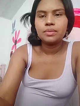 Snapshot of julietta1453 chatting on 13, 2, 2026 julietta1453 online show from 13, 2, 2026