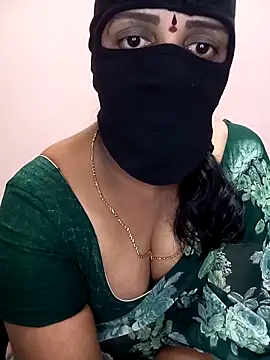 Snapshot of Mee_harini-telugupilla chatting on 6, 5, 2026 Mee harini-telugupilla online show from 6, 5, 2026