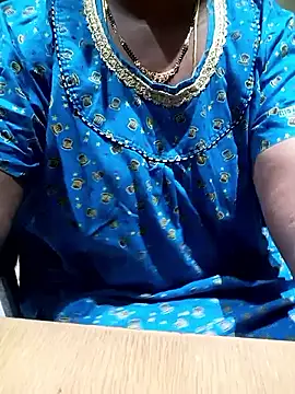 Snapshot of Mee_harini-telugupilla chatting on 15, 5, 2026 Mee harini-telugupilla online show from 15, 5, 2026