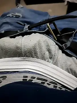 Snapshot of ELPrecoxxxito20 chatting on 1, 3, 2026 ELPrecoxxxito20 online show from 1, 3, 2026