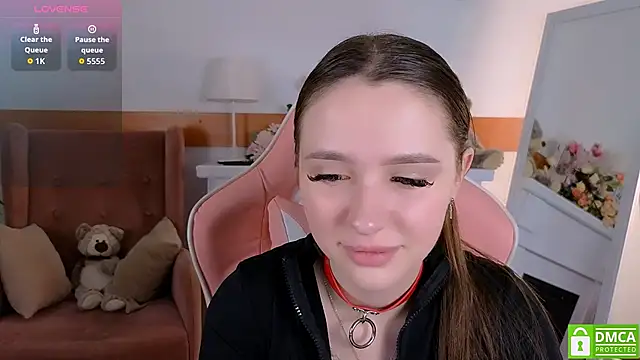WildHoneyXO online show from 20, 10, 2025