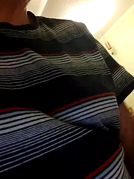 Snapshot of Oldmenhot66 chatting on 14, 9, 2025 Oldmenhot66 online show from 14, 9, 2025