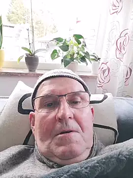 Oldmenhot66 online show from 28, 2, 2026