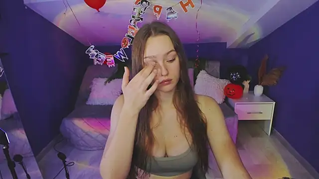 CelineCharm  online show from 19, 10, 2025