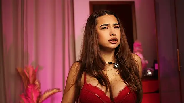 ItalianGirl online show from 15, 1, 2026