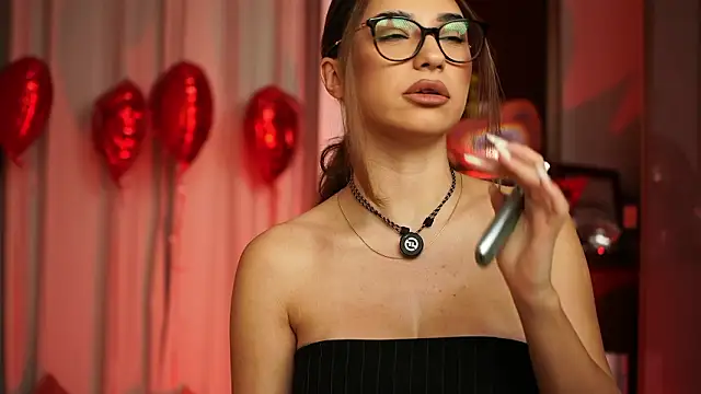 ItalianGirl online show from 13, 2, 2026