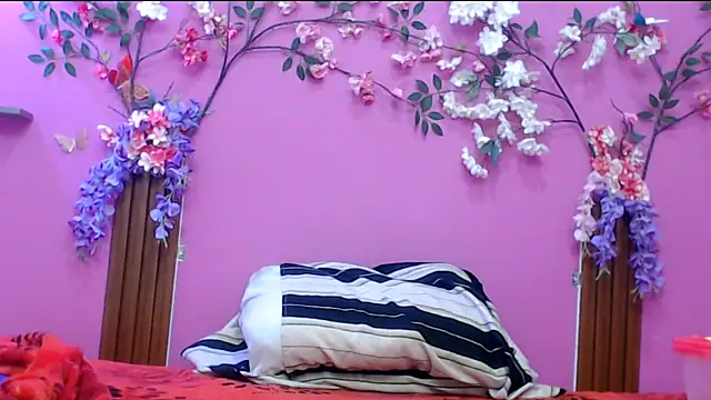 skinnysofia18 online show from 23, 11, 2025