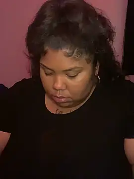 Snapshot of BlaxicanaMami chatting on 6, 10, 2025 BlaxicanaMami online show from 6, 10, 2025