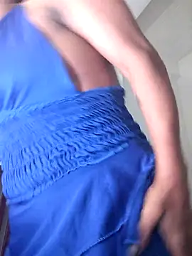 Snapshot of Kristal_Bronw_Lawren chatting on 10, 9, 2025 Kristal Bronw Lawren online show from 10, 9, 2025