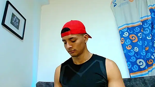 Snapshot of Smith_Fitness chatting on 26, 6, 2026 Smith Fitness online show from 26, 6, 2026