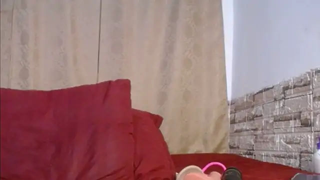 Snapshot of DaraKat18 chatting on 24, 5, 2026 DaraKat18 online show from 24, 5, 2026