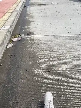 anythompsom online show from 19, 4, 2026