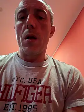 Snapshot of ruberofre chatting on 28, 9, 2025 ruberofre online show from 28, 9, 2025