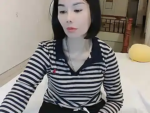 Snapshot of JunCii chatting on 8, 2, 2026 JunCii online show from 8, 2, 2026